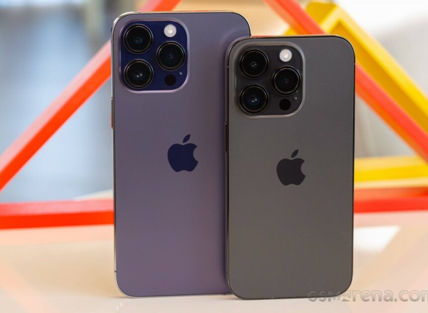 iPhone 14 Pro and iPhone 14 Pro Max